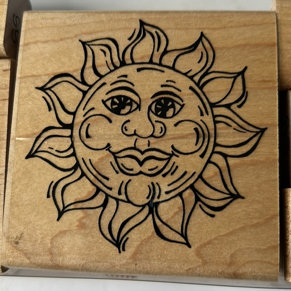 Sun, moon and stars S482 stamp set - Picture 4 of 8